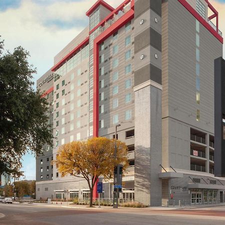 Courtyard By Marriott Dallas Downtown/Reunion District Exterior foto